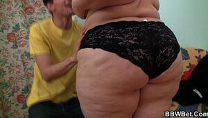 Cute fat ass booty plumper takes big cock
